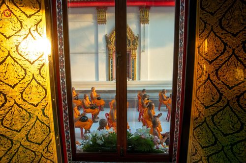 ภาพ No.112765:พิธีตักบาตรพระธรรมยาตราฯ ณ วัดสองพี่น้อง จ.สุพรรณบุรี วันที่ 15 มกราคม พ.ศ. 2567