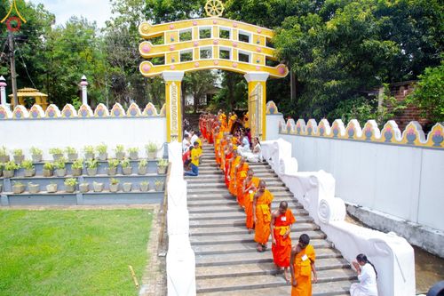 ภาพ No.139923:PhotoStory มหาศรัทธา ธรรมยาตราศรีลังกา EP.2 พิธีเปิดโครงการสยาม-ลังกา ธรรมยาตรา ฉลองเทศกาลวิสาขบูชาแห่งชาติ ศรีลังกา บูชาธรรม 80 ปีหลวงพ่อธัมมชโย เมื่อวันที่ 17 พฤษภาคม พ.ศ. 2567