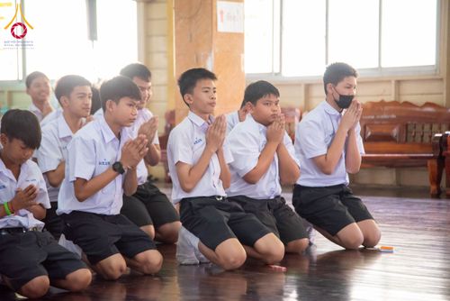 ภาพ No.205249:พิธีทอดผ้าป่าทำนุบำรุงศาสนสถาน ณ วัดบางขัน ตำบลคลองหนึ่ง อำเภอคลองหลวง จังหวัดปทุมธานี ในโครงการธรรมยาตรา กตัญญูบูชา มหาปูชนียาจารย์ พระมงคลเทพมุนี(สด จนฺทสโร) พระผู้ปราบมาร อนุสรณ์สถาน 7 แห่ง ปีที่ 13 วันที่ 30 มกราคม พ.ศ. 2568