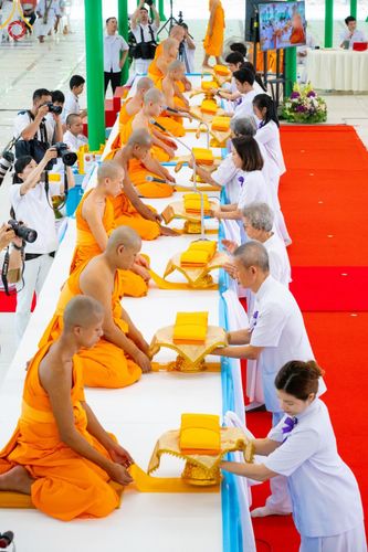 ภาพ No.136339:พิธีอุปสมบทสามเณรเตรียมสถาบันธรรมชัย รุ่นที่ 21 ณ โบสถ์พระไตรปิฏก วัดพระธรรมกาย วันเสาร์ที่ 4 พฤษภาคม พ.ศ.2567