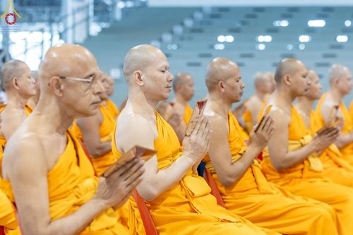 ภาพ No.182833:พิธีปฎิบัติธรรมและพิธีรับมอบต้นสมบัติจักรพรรดิ วันอาทิตย์ที่ 15 ธันวาคม พ.ศ. 2567 ณ สภาธรรมกายสากล วัดพระธรรมกาย