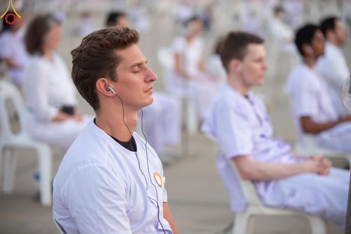 ภาพ No.124820:พิธีเวียนประทักษิณและจุดมาฆประทีป ในวันมาฆบูชา เสาร์ที่ 24 กุมภาพันธ์ พ.ศ. 2567 ณ พระมหาธรรมกายเจดีย์ วัดพระธรรมกาย