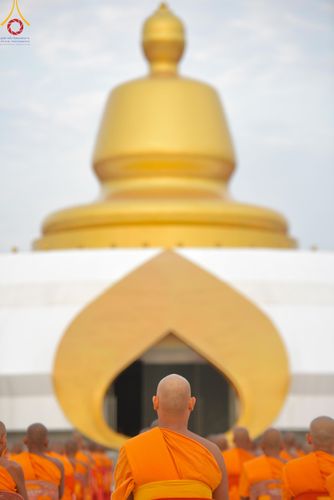 ภาพ No.118530:พิธีตักบาตรพระธรรมยาตรา ปีที่ 12 ณ อนุสรณ์สถานลำดับที่ 5 สถานที่เผยแผ่วิชชาธรรมกายครั้งแรก อนุสรณ์สถานบางปลา จ.นครปฐม วันที่ 25 มกราคม พ.ศ. 2567