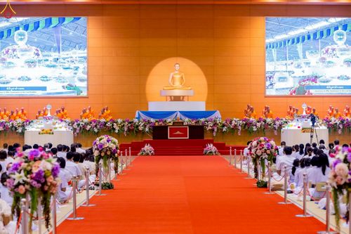 ภาพ No.227934:วันอาทิตย์ที่ 1 มิถุนายน พ.ศ. 2568 พิธีตักบาตร , พิธีบูชาข้าวพระ ณ วัดพระธรรมกาย จ.ปทุมธานี