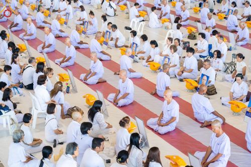 ภาพ No.180603:พิธีบรรพชาอุปสมบท โครงการอุปสมบทบูชาธรรมมหาปูชนียาจารย์ ประจำปีพุทธศักราช 2567 วันเสาร์ที่ 7 ธันวาคมพ.ศ. 2567 ณ วัดพระธรรมกาย จ.ปทุมธานี