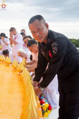 ภาพ No.144467:3 Bigboon 1.พิธีทอดผ้าป่าสถาปนาสังฆรัตนะปทุมเจดีย์ 2.พิธีประดิษฐานดอกบัวอนันต์นิรันดร์กาล 3.พิธีถวายมหาสังฆทานแด่คณะสงฆ์ทุกวัดในจังหวัดปัตตานี ณ ศูนย์อบรมเยาวชนจังหวัดปัตตานี วันอาทิตย์ที่ 14 กรกฎาคม พ.ศ. 2567