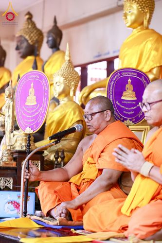 ภาพ No.196648:พิธีทอดผ้าป่าทำนุบำรุงศาสนสถาน ณ วัดไทยเจริญ ตำบลบางขุนกอง อำเภอบางกรวย จังหวัดนนทบุรี  ในโครงการธรรมยาตรา กตัญญูบูชา มหาปูชนียาจารย์ พระมงคลเทพมุนี(สด จนฺทสโร) พระผู้ปราบมาร อนุสรณ์สถาน 7 แห่ง ปีที่ 13 วันที่ 17 มกราคม พ.ศ. 2568