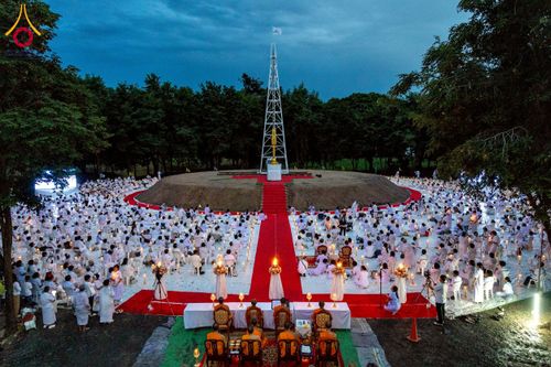 ภาพ No.261928:วันที่ 14 ตุลาคม พ.ศ. 2568 พิธีกลั่นแผ่นดิน โปรยทรายตอกเสาเข็มมหามงคลต้นแรก  สร้างองค์พระเจดีย์และจุดประทีปถวายเป็นพุทธบูชา ณ ศูนย์ปฏิบัติธรรมชัยนาท ต.ธรรมามูล อ.ชัยนาท จ.ชัยนาท