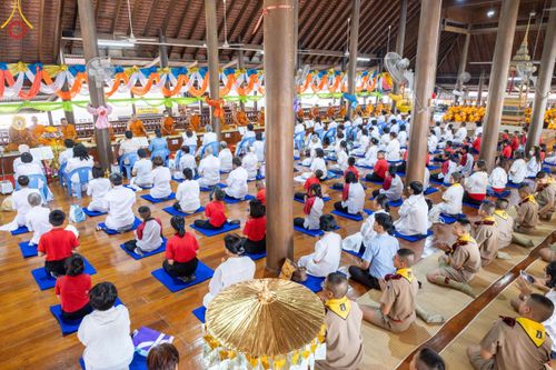 ภาพ No.192008:พิธีทอดผ้าป่าทำนุบำรุงศาสนสถาน ณ วัดสรรเพชญ ต.ยายชา อ.สามพราน จ.นครปฐม ในโครงการธรรมยาตรา กตัญญูบูชา มหาปูชนียาจารย์ พระมงคลเทพมุนี(สด จนฺทสโร) พระผู้ปราบมาร อนุสรณ์สถาน 7 แห่ง ปีที่ 13 วันที่ 9 มกราคม พ.ศ. 2568