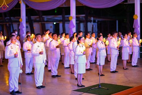 ภาพ No.139004:กิจกรรมเฉลิมพระเกียรติ สมเด็จพระนางเจ้าฯ พระบรมราชินี เนื่องในโอกาสวันเฉลิมพระชนมพรรษา พิธีเจริญพระพุทธมนต์ , ทำบุญตักบาตรพระสงฆ์ ถวายพระราชกุศล , พิธีถวายเครื่องราชสักการะ , และพิธีจุดเทียนถวายพระพรชัยมงคล วันที่ 3 มิถุนายน พ.ศ. 2567 ณ อาคารโถงช้าง วัดพ