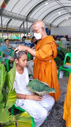 ภาพ No.133298:กิจวัตรกิจกรรมการฝึกตัวก่อนบวช และพิธีตัดปอยผมธรรมทายาท ณ ศูนย์ปฏิบัติธรรมและอบรมเยาวชนเมืองยะลา วันที่ 1-2 เมษายน พ.ศ. 2567