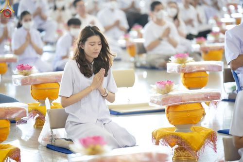ภาพ No.131633:พิธีร่วมบุญบรรพชาสามเณร 5,000 รูป ณ บ้านแก้วเรือนทองคุณยาย สภาธรรมกายสากล วัดพระธรรมกาย วันเสาร์ที่ 23 มีนาคม พ.ศ. 2567