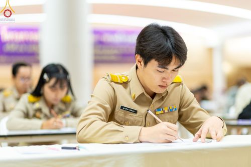 ภาพ No.185904:โครงการตอบปัญหาธรรมะ “ทางก้าวหน้า” ครั้งที่ 42 รอบชิงชนะเลิศระดับชาติ ประจำปี พ.ศ. 2567 วันเสาร์ที่ 21 ธันวาคม พ.ศ. 2567 ชมรมพุทธศาสตร์สากล ร่วมกับสมาคมพุทธศาสตร์สากล และชมรมพุทธศาสตร์สถาบันอุดมศึกษา 35 แห่งทั่วประเทศ ณ ห้องแก้วสารพัดนึก 2 วัดพระธรรมกาย 