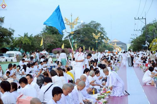 ภาพ No.236848:วันที่ 26-27 กรกฎาคม พ.ศ. 2568 ภาพการเตรียมงาน - เก็บงาน มหาสังฆทานครั้งยิ่งใหญ่ ตักบาตรพระ 1,000 รูป ทำบุญเมืองพัทลุง