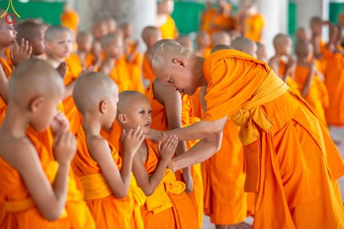 ภาพ No.134195:พิธีบรรพชาสามเณร โครงการบรรพชาสามเณร ฟื้นฟูพระพุทธศาสนาทั่วไทย ศูนย์อบรมวัดพระธรรมกาย วันเสาร์ที่ 6 เมษายน พ.ศ. 2567