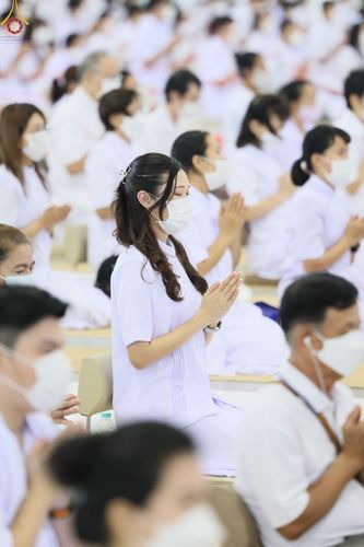 ภาพ No.75599:วัดพระธรรมกายจัด งานบุญวันอาทิตย์ต้นเดือน  มีกิจกรรมดังนี้ พิธีตักบาตร, พิธีบูชาข้าวพระ พระธรรมยาตรารับประกาศนียบัตร โครงการธรรมยาตราฯ ปีที่ 11 ในวันที่ 5 กุมภาพันธ์ พ.ศ. 2566 ณ วัดพระธรรมกาย อ.คลองหลวง จ.ปทุมธานี