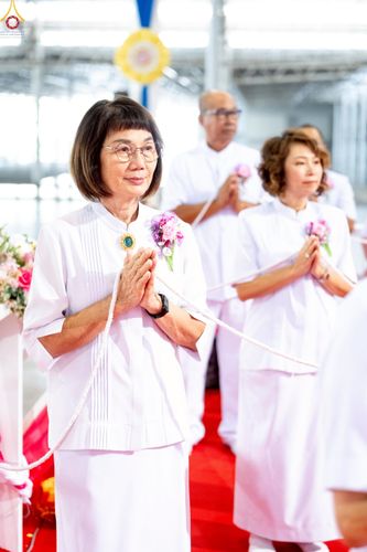 ภาพ No.247103:วันที่ 21 กันยายน พ.ศ. 2568 งานบุญวันอาทิตย์ พิธีจุดเทียนใจ ไฟนิรันด์ อนันตชัย ณ วัดพระธรรมกาย จ.ปทุมธานี