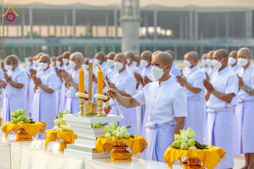 ภาพ No.63183:โครงการอุปสมบทหมู่ บูชาธรรมหลวงพ่อธัมมชโย พ.ศ.2567 ณ ลานธรรม พระมหาธรรมกายเจดีย์ วัดพระธรรมกาย วันที่ 13 เมษายน พ.ศ.2567