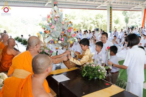 ภาพ No.165689:พิธีทอดกฐินศูนย์ปฏิบัติธรรมแก้วภูเรือ จ.เลย ในโครงการกฐินสามัคคีทั่วไทย 30,000 วัด บูชาธรรม 80 ปี หลวงพ่อธัมมชโย โดยคณะศิษยานุศิษย์วัดพระธรรมกาย วันที่ 20 ตุลาคม พ.ศ. 2567