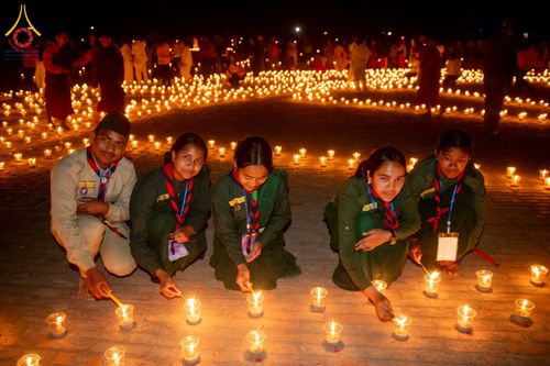 ภาพ No.210524:วันเสาร์ที่ 8 มีนาคม พ.ศ. 2568 พิธีจุดประทีป โครงการบรรพชาสามเณรชาวเนปาล 500 รูป ณ ชาตสถานอุทยานลุมพินีวัน ที่ประสูติขององค์สมเด็จพระสัมมาสัมพุทธเจ้า ลุมพินี ประเทศเนปาล