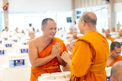 ภาพ No.225965:วันเสาร์ที่ 24 พฤษภาคม พ.ศ. 2568 พิธีถวายสังฆทาน 323 วัด ปีที่ 21 ครั้งที่ 177 พิธีมอบกองทุนหนุนแรงใจช่วยครูใต้ ปีที่ 18 ครั้งที่ 141 และพิธีทำบุญอุทิศส่วนกุศลให้ผู้วายชนม์ ณ ศูนย์ปฏิบัติธรรมภาคใต้ จ.สงขลา