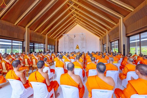 ภาพ No.249226:วันที่ 20 กันยายน พ.ศ. 2568 พิธีประดิษฐานรูปหล่อหลวงปู่วัดปากน้ำ ภาษีเจริญ ณ วิหารพระมงคลเทพมุนี (สด จนฺทสโร) ศูนย์ปฏิบัติธรรมภูเก็ต จ.ภูเก็ต