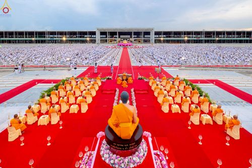 ภาพ No.252936:วันที่ 10 ตุลาคม พ.ศ. 2568 พิธีปลูกต้นทรัพย์บานชื่น ณ ลานธรรม วัดพระธรรมกาย