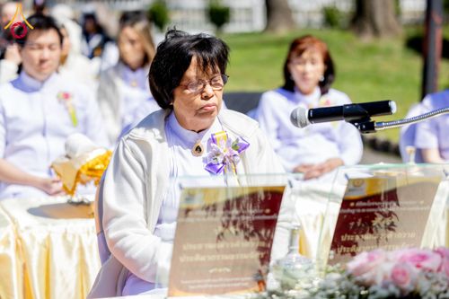 ภาพ No.62421:คณะศิษยานุศิษย์รวมใจสถาปนาและสมโภช ธรรมจักร เพื่ออัญเชิญประดิษฐาน ณ ยอดอุโบสถ 80 ปี หลวงพ่อธัมมชโย วัดพระธรรมกายนิวเจอร์ซี ประเทศสหรัฐอเมริกา  วันอาทิตย์ที่ 7 เมษายน พ.ศ. 2567