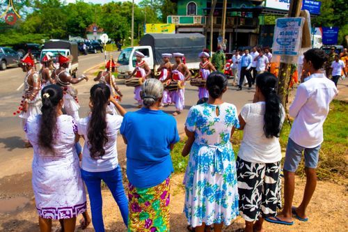 ภาพ No.139902:PhotoStory มหาศรัทธา ธรรมยาตราศรีลังกา EP.2 พิธีเปิดโครงการสยาม-ลังกา ธรรมยาตรา ฉลองเทศกาลวิสาขบูชาแห่งชาติ ศรีลังกา บูชาธรรม 80 ปีหลวงพ่อธัมมชโย เมื่อวันที่ 17 พฤษภาคม พ.ศ. 2567