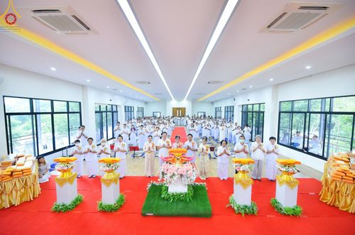 ภาพ No.162951:โครงการกฐินสามัคคีทั่วไทย 30,000 วัด บูชาธรรม 80 ปี หลวงพ่อธัมมชโย โดย คณะศิษยานุศิษย์วัดพระธรรมกาย ณ ศูนย์ปฎิบัติธรรมจันทบุรี วันที่ 18 ตุลาคม พ.ศ. 2567