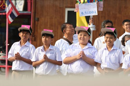 ภาพ No.203500:พิธีทอดผ้าป่าทำนุบำรุงศาสนสถาน ณ วัดตะเคียน ตำบลบางคูเวียง อำเภอบางกรวย จังหวัดนนทบุรี ในโครงการธรรมยาตรา กตัญญูบูชา มหาปูชนียาจารย์ พระมงคลเทพมุนี(สด จนฺทสโร) พระผู้ปราบมาร อนุสรณ์สถาน 7 แห่ง ปีที่ 13 วันที่ 29 มกราคม พ.ศ. 2568