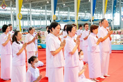 ภาพ No.151431:พิธีจุดเทียนใจ ไฟนิรันดร์ อนันตชัย ณ สภาธรรมกายสากล วัดพระธรรมกาย วันอาทิตย์ต้นเดือนที่ 1 กันยายน พ.ศ. 2567