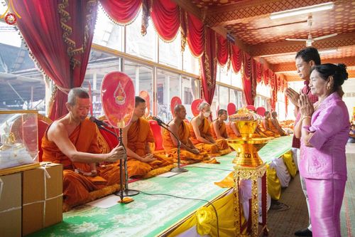 ภาพ No.96020:พิธีทอดกฐินสามัคคีทั่วไทย 5,000 วัด ณ วัดนพรัตนาราม จ.ปทุมธานี วันที่ 19 พฤศจิกายน พ.ศ. 2566