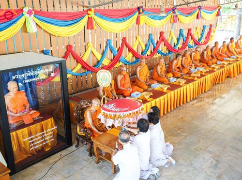 ภาพ No.106557:พิธีทอดผ้าป่าทำนุบำรุงศาสนสถาน ณ วัดใหม่นพรัตน์ ต.เนินมะปราง  อ.สองพี่น้อง จ.สุพรรณบุรี วันที่ 5 มกราคม พ.ศ. 2567