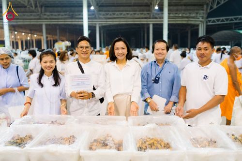 ภาพ No.121549:พิธีถวายภัตตาหารเป็นสังฆทาน แด่คณะพระธรรมยาตรา ปีที่ 12 วันที่ 31 มกราคม พ.ศ. 2567 ณ สภาธรรมกายสากล วัดพระธรรมกาย