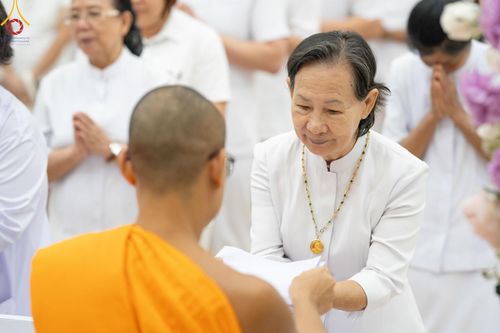 ภาพ No.157339:โครงการ อุบาสกแก้ว อุบาสิกาแก้ว รุ่นที่ 3 ตัวแทนทอดกฐินสามัคคีทั่วไทย 30,000 วัด บูชาธรรม 80 ปี หลวงพ่อธัมมชโย ระหว่างวันที่ 19-22 กันยายน พ.ศ. 2567 โซนกรุงเทพฯ-สมุทรปราการ ณ อาคาร 115 ปี คุณยายอาจารย์ฯ วัดพระธรรมกาย