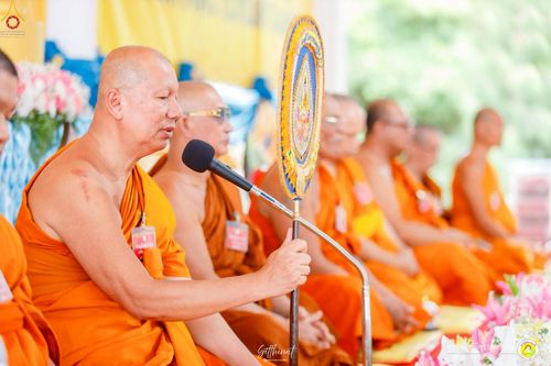 ภาพ No.236476:วันพุธที่ 30 กรกฏาคม  พ.ศ. 2568 พิธีถวายมหาสังฆทาน 81 วัด 81 ปี หลวงพ่อธัมชโย ครั้งที่ 2  ณ ศูนย์ปฏิบัติธรรมสวนผึ้ง ต.ท่าเคย อ.สวนผึ้ง จ.ราชบุรี