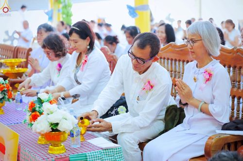 ภาพ No.272484:วันที่ 1 พฤศจิกายน พ.ศ. 2568 พิธีทอดกฐินสามัคคีทั่วไทย ณ วัดโคกสว่าง ต.สำพันตา อ.นาดี จ.ปราจีนบุรี โดยคณะศิษยานุศิษย์ บูชาธรรม 81 ปี หลวงพ่อธัมมชโย