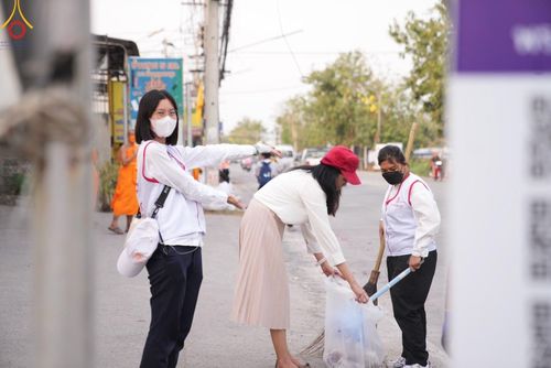 ภาพ No.121331:V.21 ลุยต่อ การเตรียมงาน เก็บงาน การรับบุญของเจ้าหน้าที่หน่วยงานต่างๆ เพื่อโครงการธรรมยาตรา กตัญญูบูชามหาปูชนียาจารย์ พระมงคลเทพมุนี (สด จนฺทสโร) พระผู้ปราบมาร อนุสรณ์สถาน 7 แห่ง ปีที่ 12 ระหว่างวันที่ 2 - 31 มกราคม พ.ศ.2567