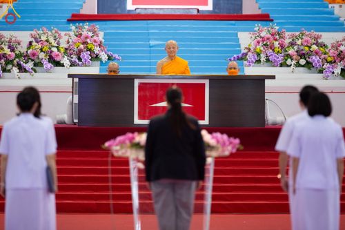 ภาพ No.124545:พิธีถวายรางวัล Guinness World Records "สถิตินั่งสมาธิและร่วมลงชื่อเพื่อสร้างสันติภาพโลก ด้วยจำนวนคนที่มากที่สุดในโลก" ณ สภาธรรมกายสากล วัดพระธรรมกาย วันมาฆบูชา เสาร์ที่ 24 กุมภาพันธ์ พ.ศ. 2567