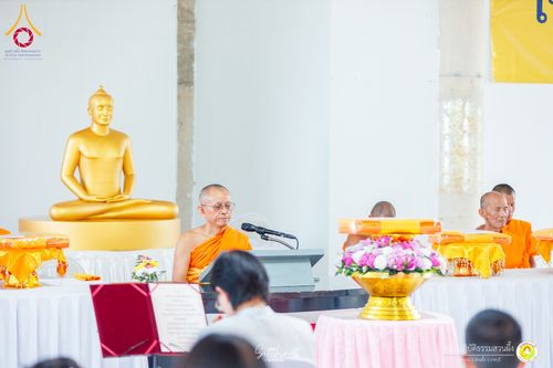 ภาพ No.158741:พิธีทอดผ้าป่า ศูนย์ปฏิบัติธรรมสวนผึ้ง จ.ราชบุรี วันที่ 15 กันยายน พ.ศ. 2567