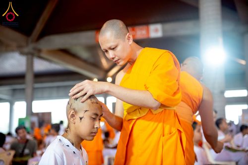 ภาพ No.214268:วันอาทิตย์ที่ 30 มีนาคม พ.ศ. 2568  พิธีปลงผมสามเณรฟื้นฟูทั่วไทย ณ มหารัตนวิหารคด คอร์ 22 วัดพระธรรมกาย จ.ปทุมธานี