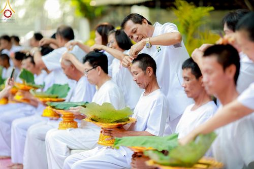 ภาพ No.216673:วันอาทิตย์ที่ 6 เมษายน พ.ศ. 2568 พิธีตัดปอยผม และปลงผมนาคธรรมทายาท โครงการบวชบูชาธรรม81ปี หลวงพ่อธัมมชโย โครงการ 1 และ 2 โครงการนานาชาติ AEC&WAB รุ่น CEO (ผู้บริหาร) รุ่นที่4 ณ หมู่บ้านบรรลุธรรม วัดพระธรรมกาย