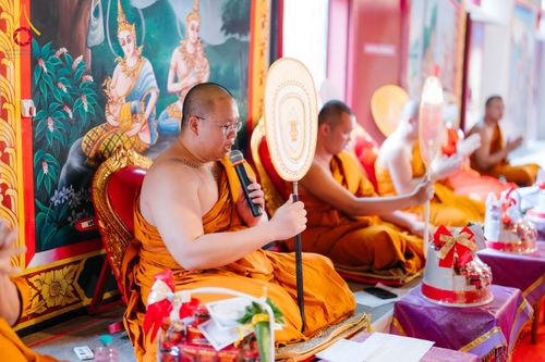 ภาพ No.169278:พิธีทอดกฐิน ณ วัดพุทธนิมิตร จ.เชียงใหม่ ในโครงการกฐินสามัคคีทั่วไทย 30,000 วัด บูชาธรรม 80 ปี หลวงพ่อธัมมชโย โดยคณะศิษยานุศิษย์วัดพระธรรมกาย วันที่ 24 ตุลาคม พ.ศ. 2567