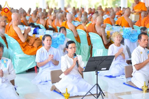 ภาพ No.175561:พิธีถวายมหาสังฆทาน 348 วัด ฉลองครบรอบ 8 ปี ธุดงค์สถานอำนาจเจริญ บูชาธรรม 80 ปี หลวงพ่อธัมมชโย วันที่ 17 พฤศจิกายน พ.ศ. 2567