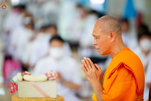 ภาพ No.84994:พิธีเจริญพระพุทธมนต์และพิธีสักการะ รูปเหมือนพระมงคลเทพมุนี (สด จนฺทสโร) ในวันที่ 5 สิงหาคม พ.ศ. 2566 ณ วัดพระธรรมกาย จ.ปทุมธานี เพื่ออัญเชิญประดิษฐาน  ณ วิหารพระมงคลเทพุนี (สด จนฺทสโร) ศูนย์ปฏิบัติธรรมภาคใต้ อ.บางกล่ำ จ.สงขลา