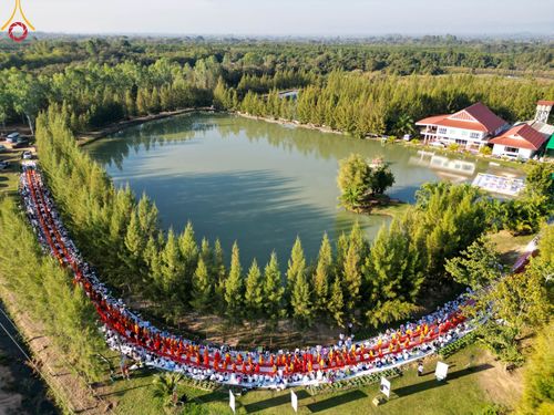 พิธีตักบาตรพระ ๑,๐๐๐ รูป ฉลองเมืองลำปาง ๑,๓๔๓ ปี วันเสาร์ที่ ๓๐ ธันวาคม พ.ศ. ๒๕๖๖ ณ ศูนย์ปฏิบัติธรรมลำปาง อำเภอเมือง จังหวัดลำปาง