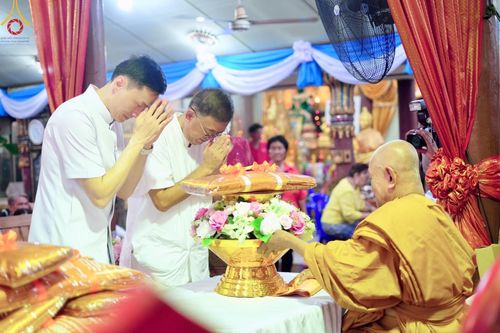 ภาพ No.163640:โครงการกฐินสามัคคีทั่วไทย 30,000 วัด บูชาธรรม 80 ปี หลวงพ่อธัมมชโย โดย คณะศิษยานุศิษย์วัดพระธรรมกาย ณ วัดปิ่นแก้ว จ.พระนครศรีอยธยา วันที่ 20 ตุลาคม พ.ศ. 2567