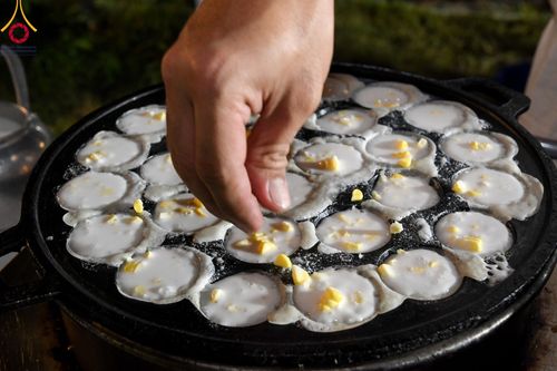 ภาพ No.106674:พิธีถวายภัตตาหารเป็นสังฆทาน แด่คณะพระธรรมยาตราฯ ในโครงการธรรมยาตรากตัญญูบูชา มหาปูชนียาจารย์ พระมงคลเทพมุนี(สด จนฺทสโร) พระผู้ปราบมาร อนุสรณ์สถาน 7 แห่ง ปีที่ 12 วันที่ 6 มกราคม พ.ศ. 2567 ณ อนุสรณ์สถานโลตัสแลนด์ จ.สุพรรณบุรี