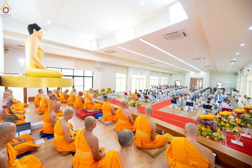 ภาพ No.255405:วันที่ 13 ตุลาคม พ.ศ. 2568 พิธีทอดกฐินสถาปนาอาคารเศรษฐีถาวร อาคารที่พักผู้มาปฏิบัติธรรม ณ ศูนย์ปฏิบัติธรรมจันทบุรี